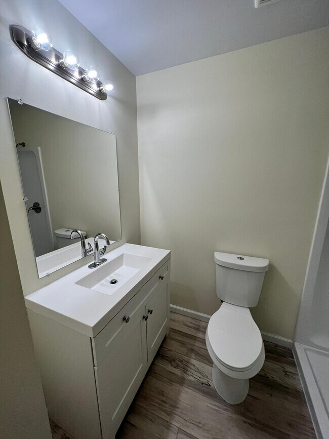 Foto del edificio - 942 Guelbreth Ln