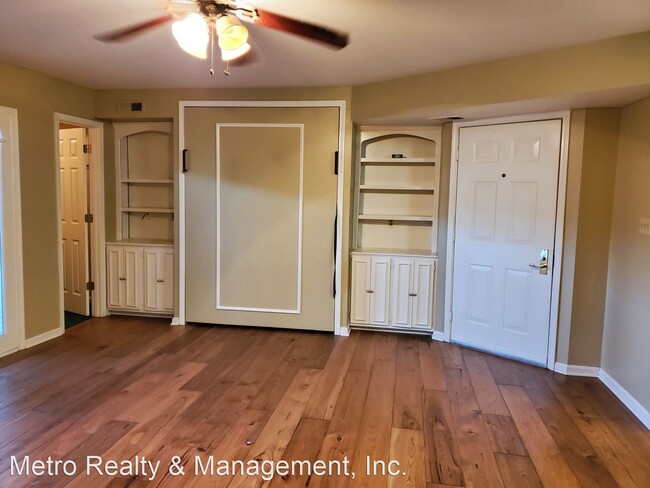 Building Photo - 1 br, 1 bath House - 2726 Hollywood Ter #103