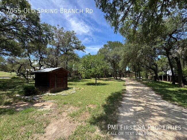 Foto del edificio - 7055 Old Spring Branch Rd