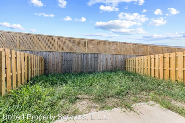 Building Photo - 3 br, 2.5 bath House - 407 Highland Park Lane