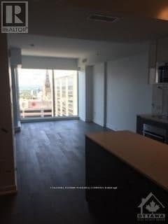 Building Photo - 199 Slater St.