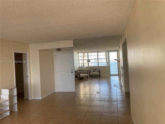 Foto del edificio - 250 174th St