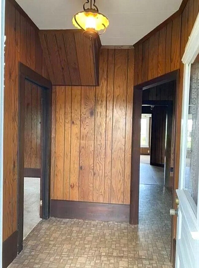 Foto del edificio - Classic country style house available now!