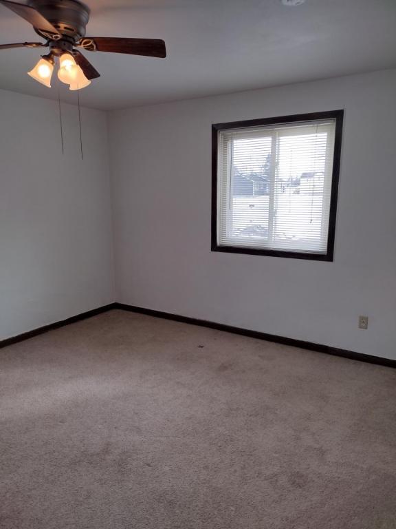 Foto principal - 1020 Grove Ave