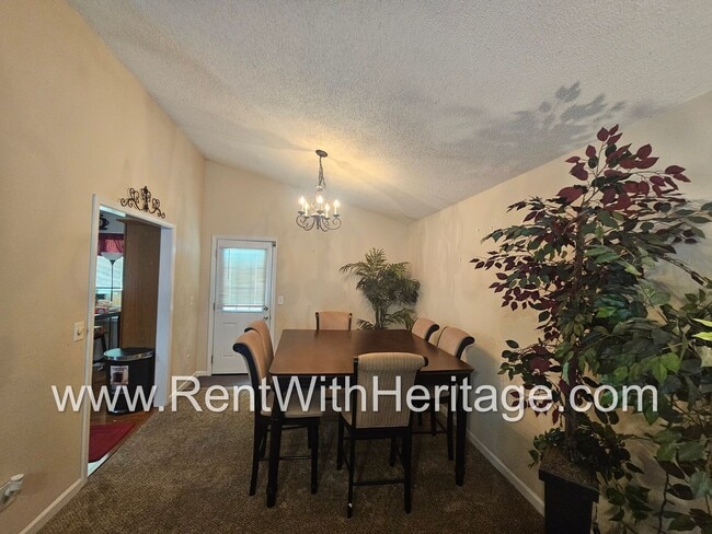 Building Photo - THIS HOME IS GORGEOUS!....ALL THE UPGRADES...