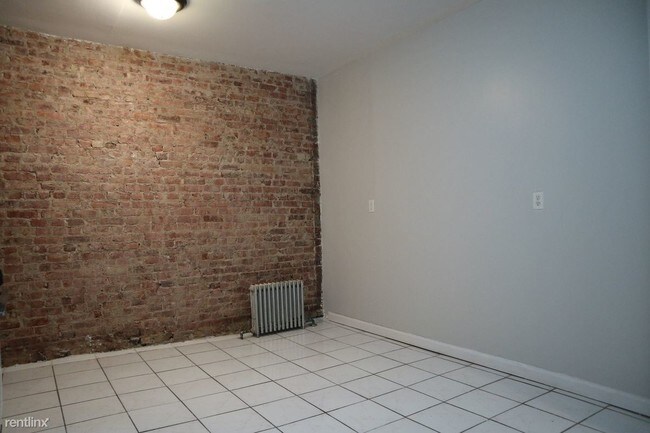 Building Photo - 2 br, 1 bath  - 567 Nostrand Ave