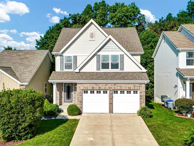 Building Photo - 499 Parkgate Dr