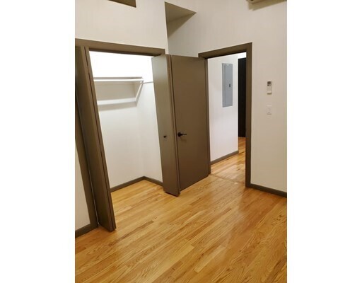 Foto del edificio - 109 Webster Ave