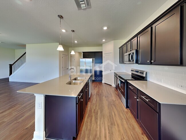 Building Photo - 14523 Cedar Trunk Ter