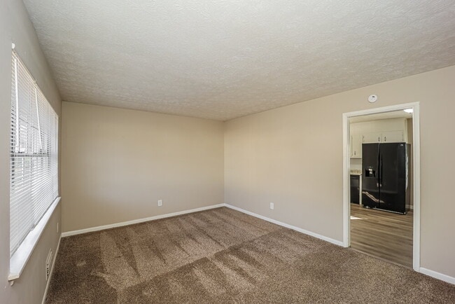 Building Photo - 7323 Mockingbird Trail