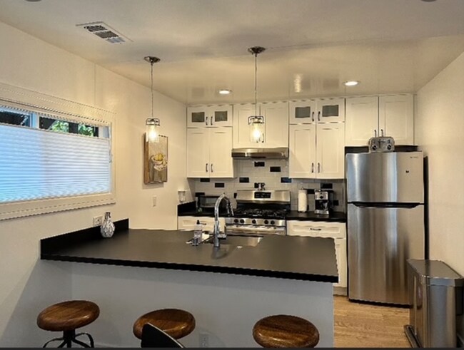 Foto del edificio - Bernal Heights: Fully Renovated Bi-Level F...