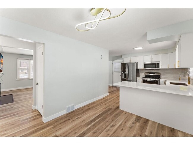 Building Photo - 1401 Nevada Ave