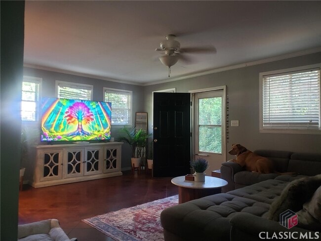 Building Photo - 205 Gran Ellen Dr