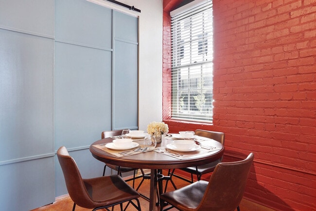 Foto del edificio - 1041 Constance St