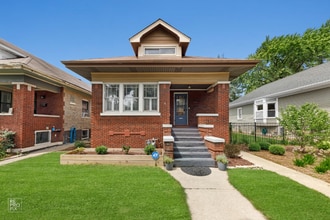 Building Photo - 1139 S Ridgeland Ave