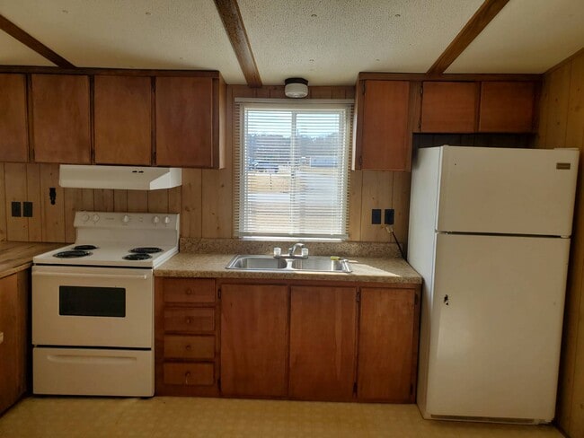 Building Photo - 1101 Andrea Dawn Ln