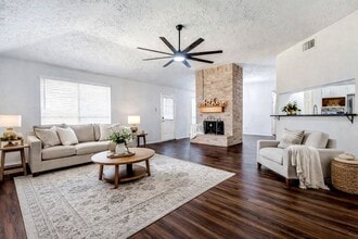 Building Photo - 3518 Pecan Point Dr