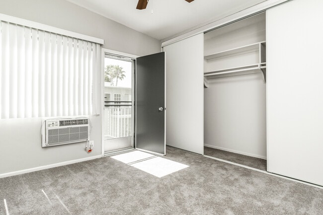 Building Photo - kes476