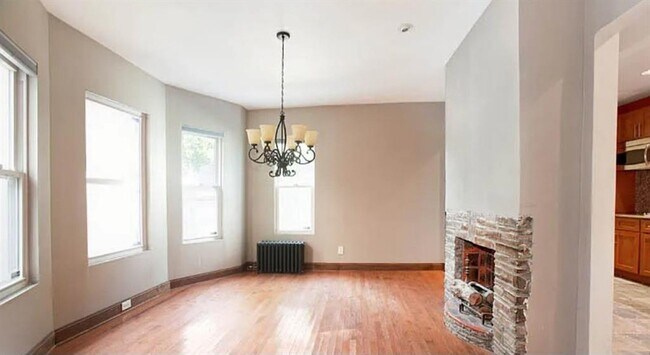 Building Photo - 3111 Farragut Rd