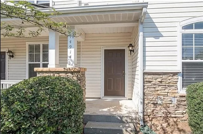 Foto del edificio - 14914 Scothurst Ln