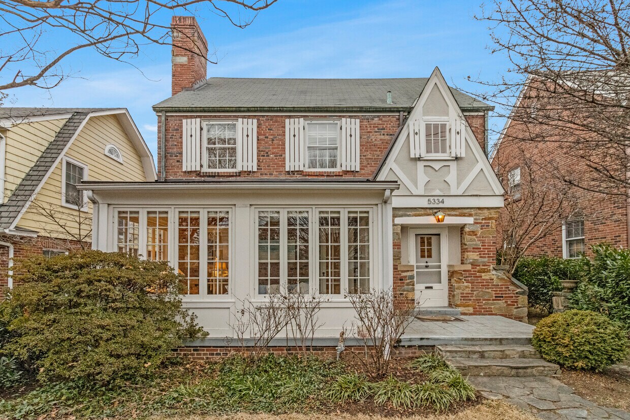 Photo - 5334 Nebraska Ave NW (Washington, DC)