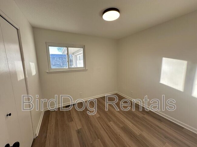 Building Photo - 5020 Keelson Dr