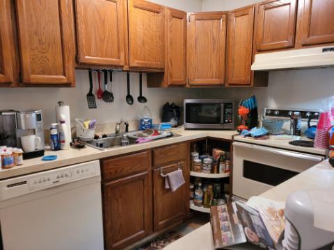 Foto del edificio - 11 Blue Ridge Ave