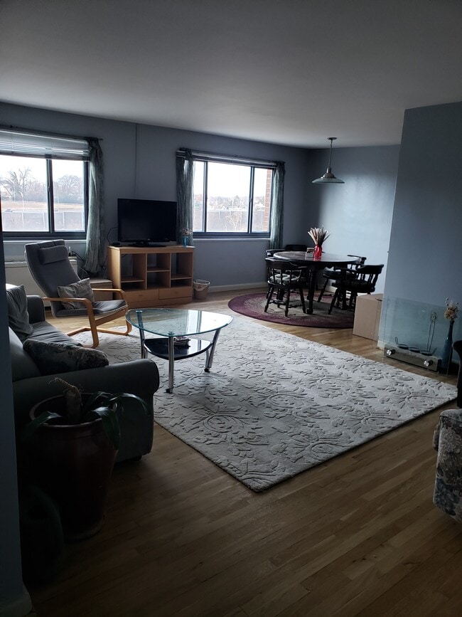 Living and dining room - 1300 S Arlington Ridge Rd