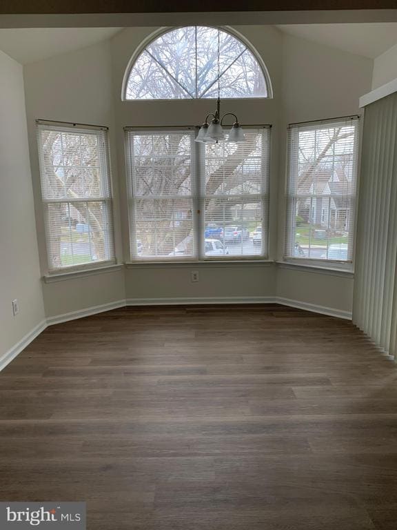 Foto del edificio - 1905 Bennett Pl