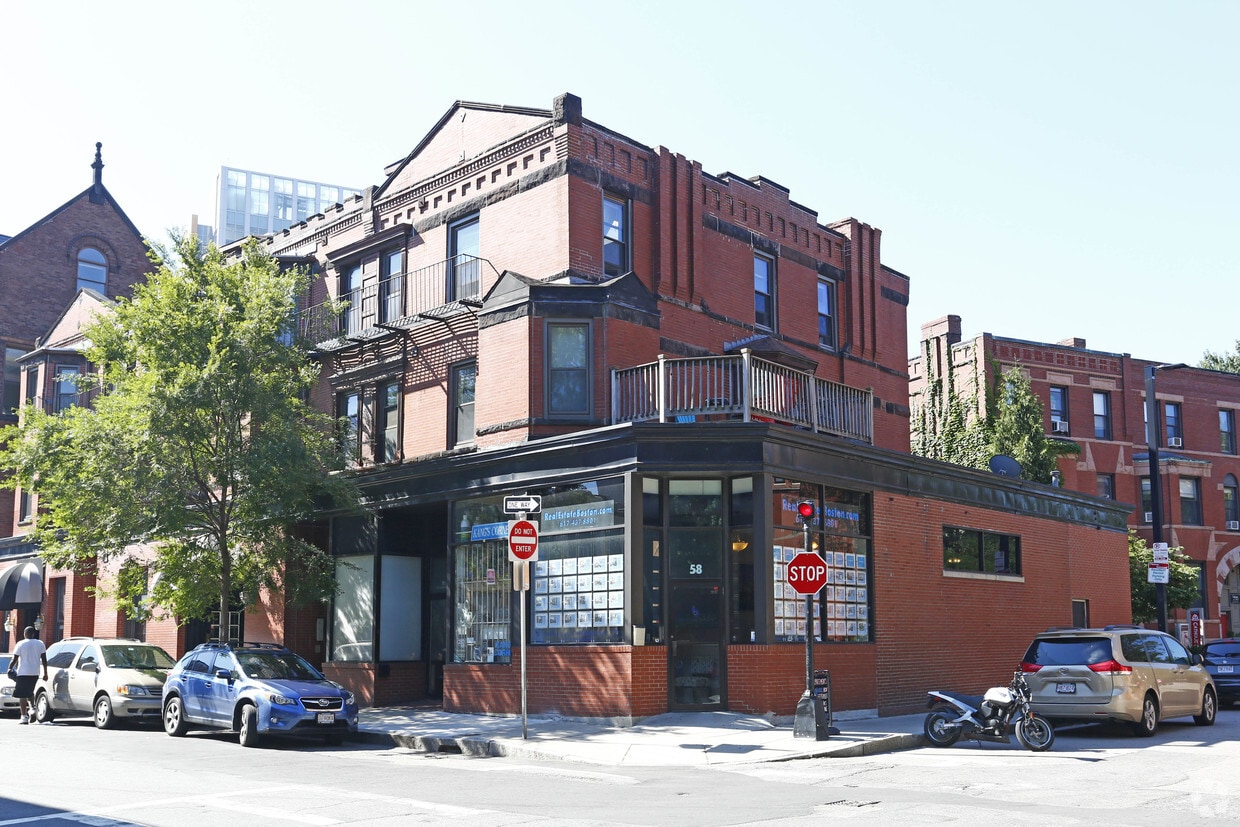 Primary Photo - 56 Gainsborough St