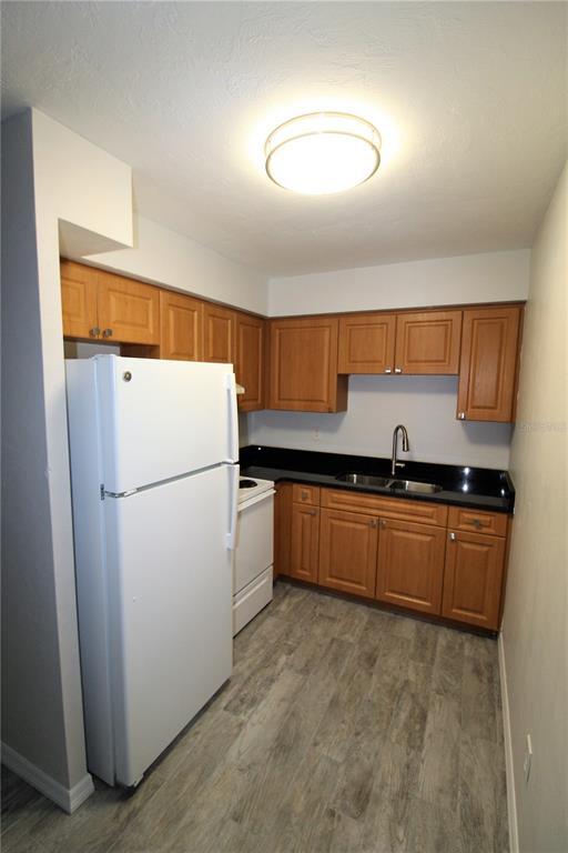 Foto del edificio - 6331 Gateway Ave