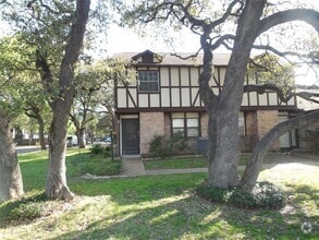 Building Photo - 3501 Greystone Dr