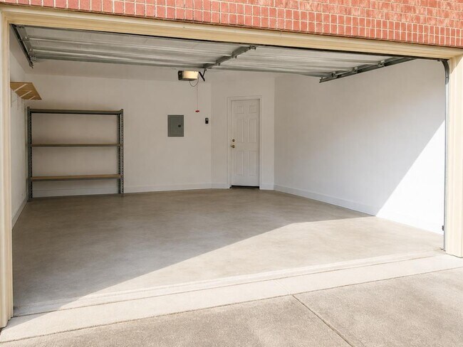 Building Photo - 126 Copperwood Loop
