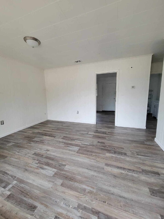 Building Photo - This 2/1 is being redone on inside.