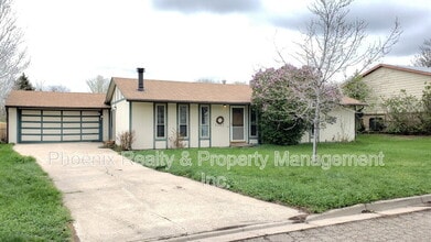 Building Photo - 1362 Tipperary St