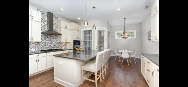 Building Photo - 831 Bankston Wds Wy