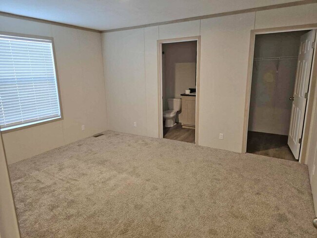 Foto del edificio - 613 Polk St