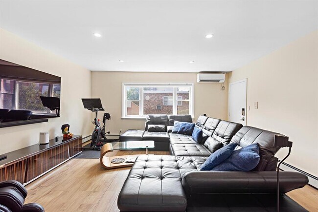 Foto del edificio - 560 1st St