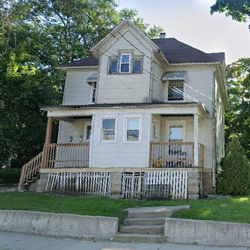 Primary Photo - 516 11th St