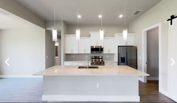 Foto del edificio - 1025 NW 16th Pl