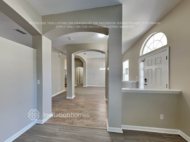 Building Photo - 5407 Vivera Ln