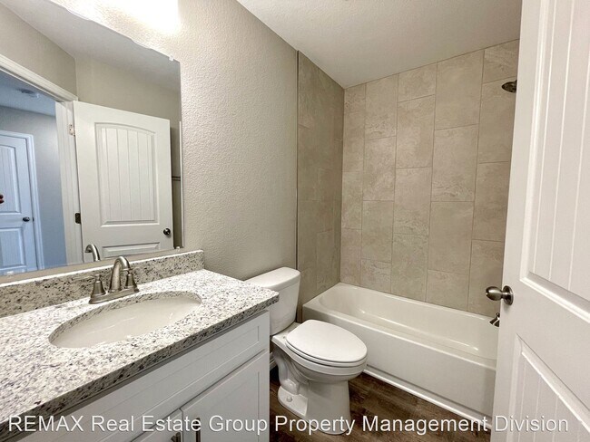 Foto del edificio - 4 br, 3.5 bath House - 635 Brambleberry Hts