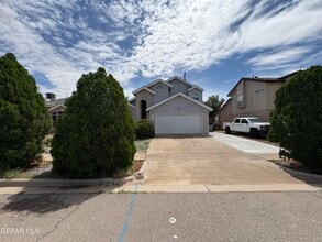 Building Photo - 11120 Loma De Color Dr