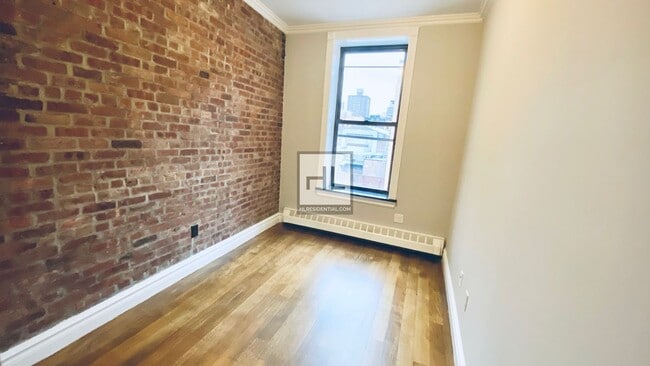 Building Photo - East 28th Street