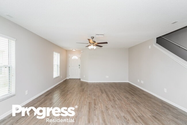 Building Photo - 11012 Golden Silence Dr