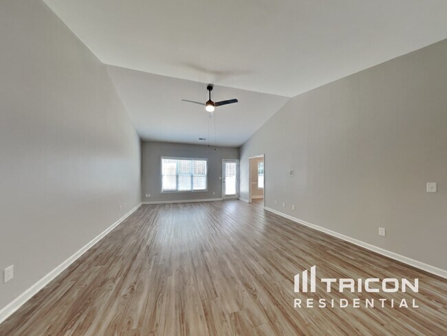 Foto del edificio - 5816 Sycamore Glen Rd