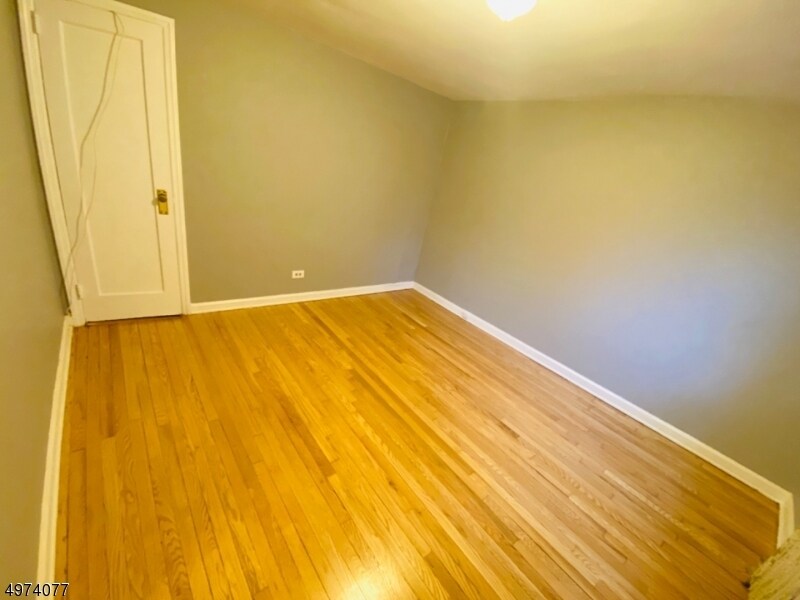 Foto del edificio - 1809 N Wood Ave