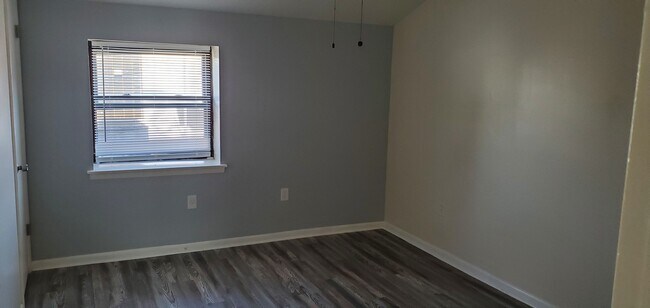 Foto del edificio - 2240 Cedar St