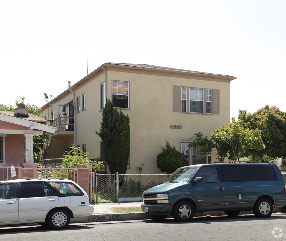 Foto del edificio - 6816 Middleton St