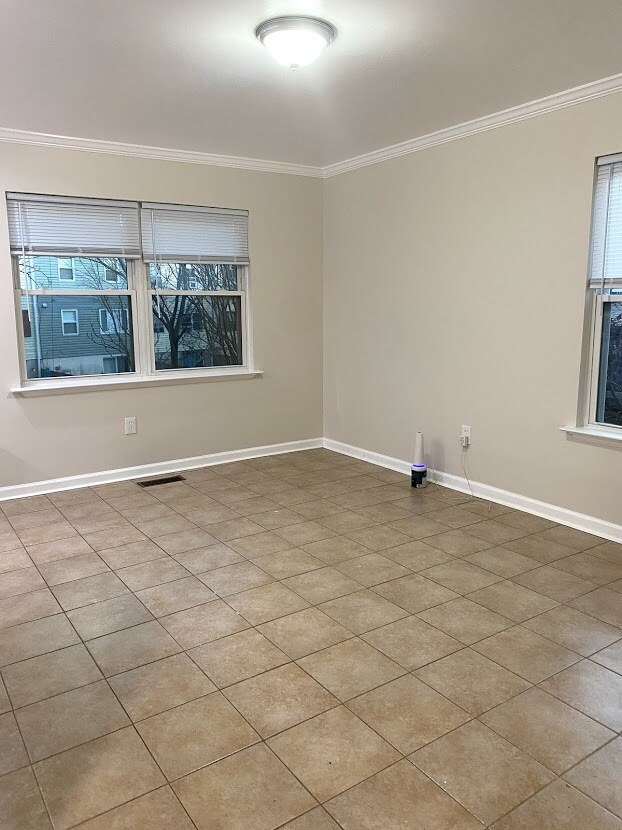 Foto del edificio - 348 Harry S Truman Dr